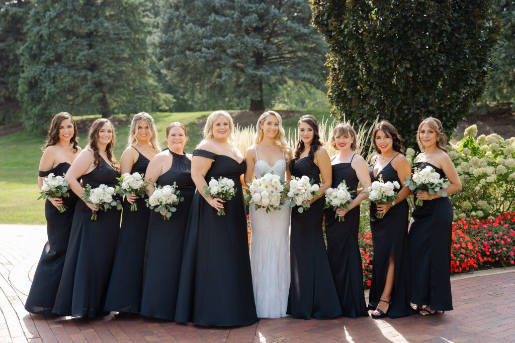 Linda and her bridesmaids at Fishermen’s Inn